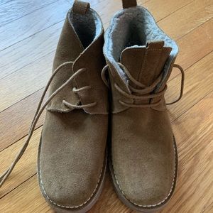 Never worn brown boots